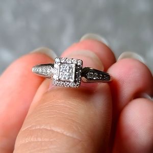 White Gold Diamond Ring